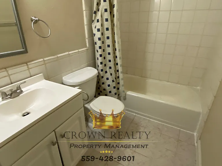 994 W Madalyn Ave — Photo 3
