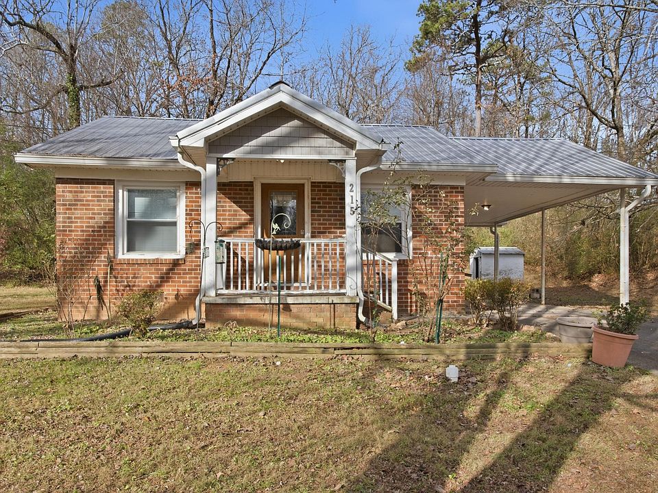 1st image of 215 Geren Dr NE
