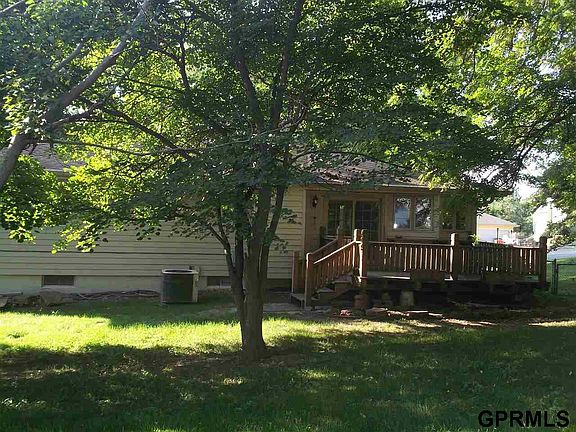 4th image of 802 Brenton Ave