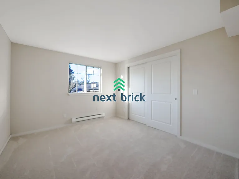 224 9th St #G301 — Photo 9