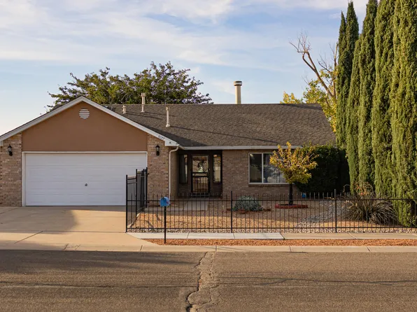 5127 Gaviota NW, Albuquerque, NM 87120