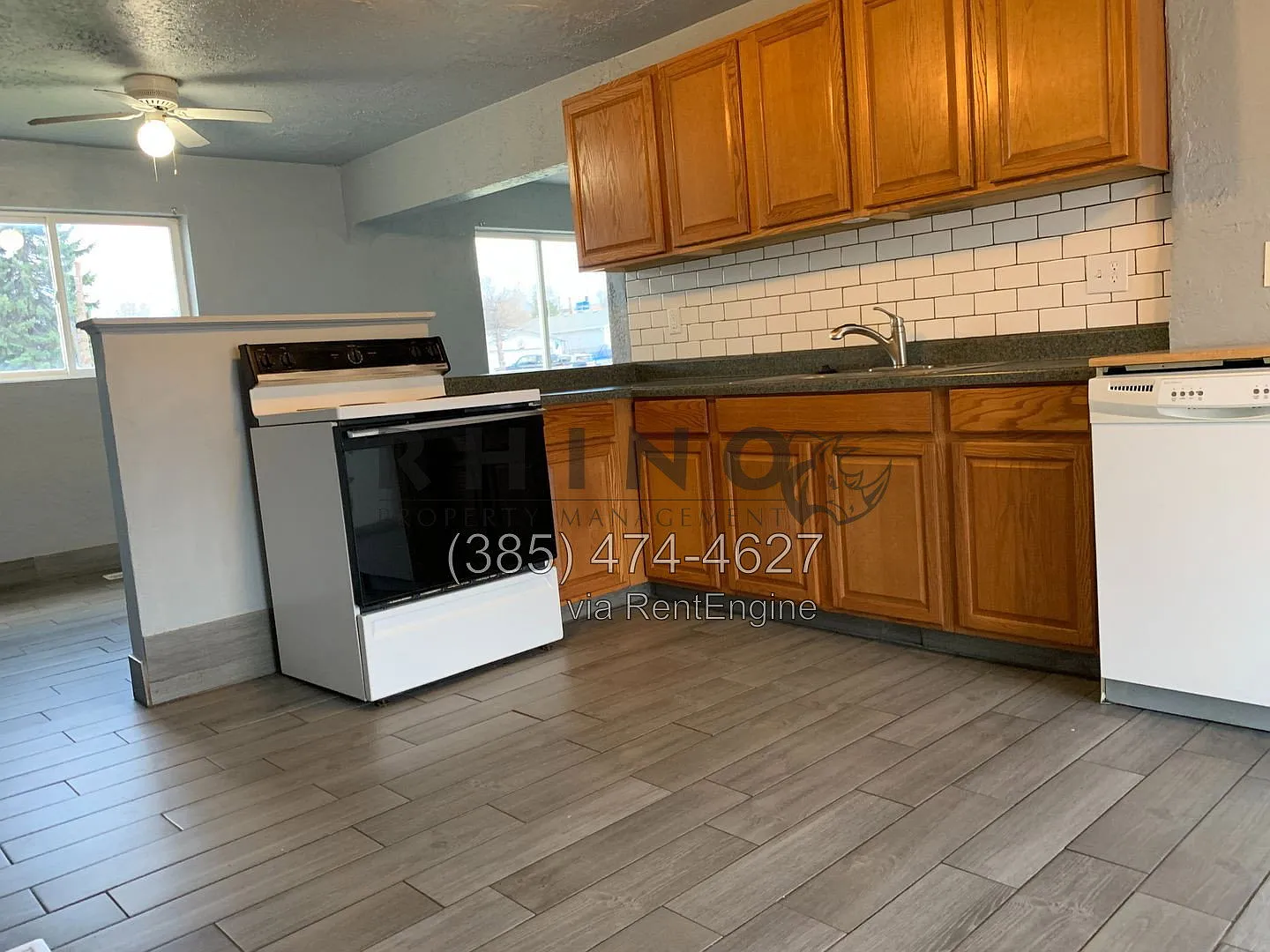 4 bed, 2.0 bath, 1176 sqft, $2,155 — Photo 2