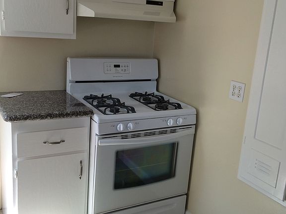 Gas range