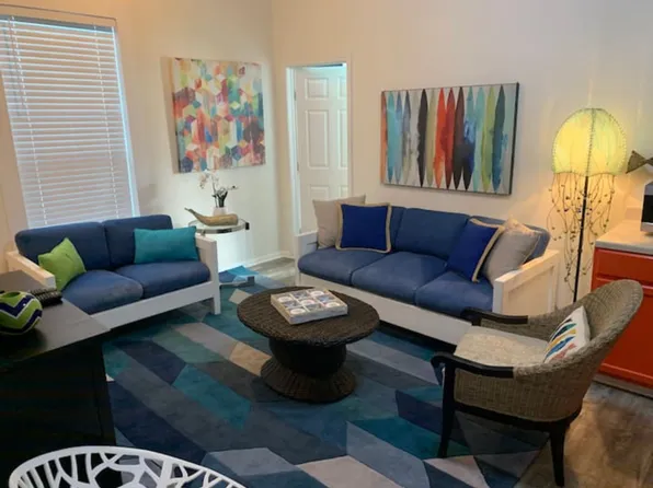 2423 Avenue Q, Galveston, TX