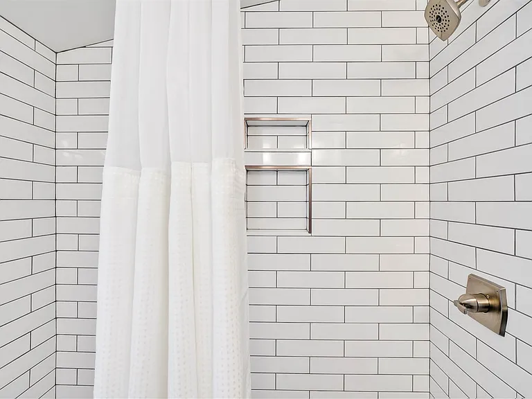 321 S 5th Ave #B — Photo 7