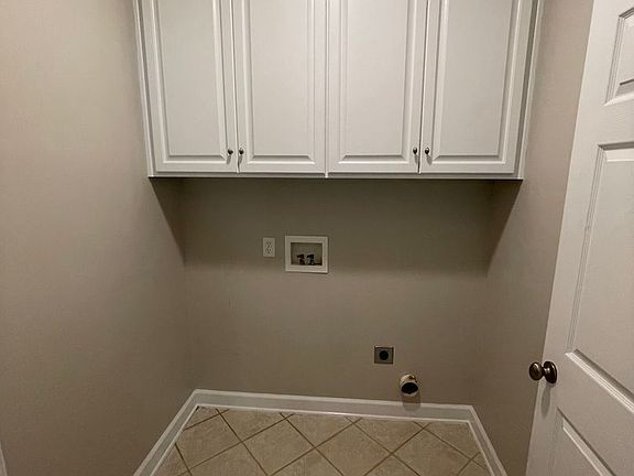 4th image of 104 W Sommer Oak Dr