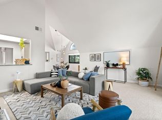 3 Invincible Ct #D2, Alameda, CA 94501