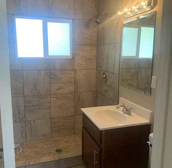 8621 Lawson St #8 — Photo 3