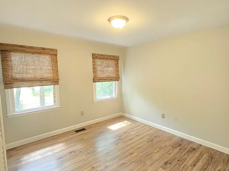 106 Hillsdale Dr — Photo 11