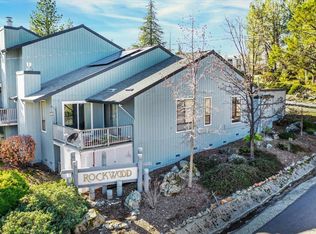 250 Rockwood Dr, Grass Valley, CA 95945