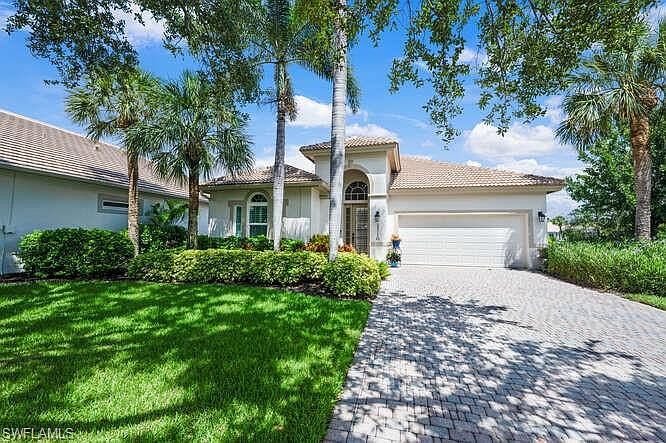1st image of 23110 Oakglen LN