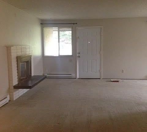 2nd image of 2535 42nd Ave SE APT 8