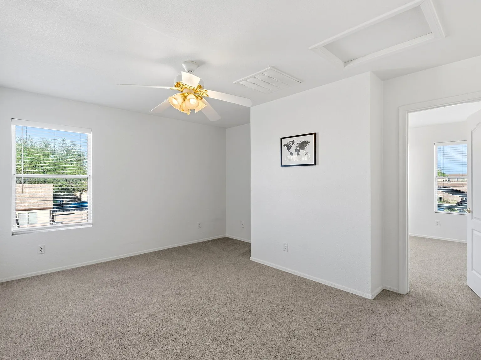 4821e.Twinflower Pl. - - — Photo 1