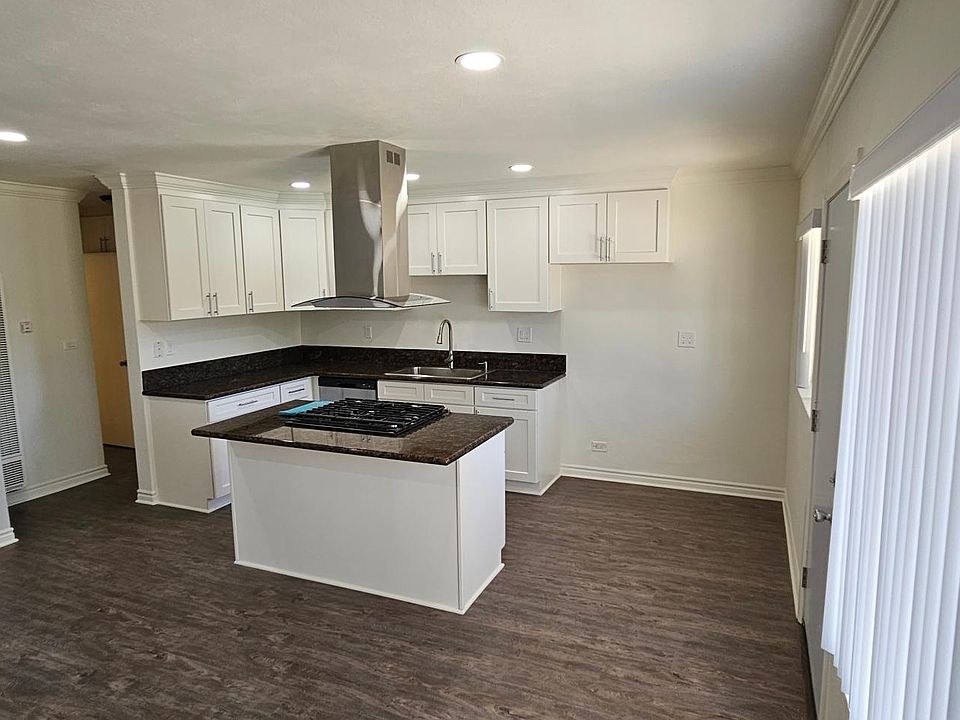 Monte Sereno Apartments 1800 Wallace Ave Costa Mesa CA Zillow