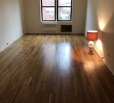 2nd image of 25-34 Crescent St #3A