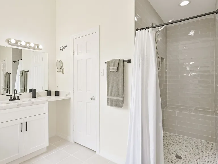 2735 Water Oak Dr — Photo 25