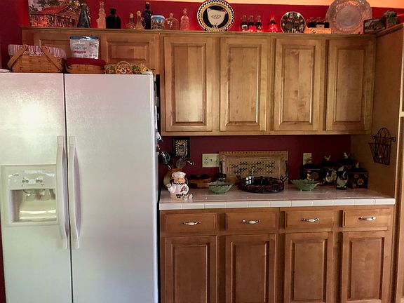 3rd image of 55 Northlake Dr
