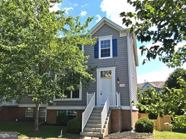 14300 Montverd Ct, Centreville, VA 20121