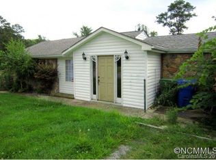 412 & 424 Deaverview Rd, Asheville, NC 28806