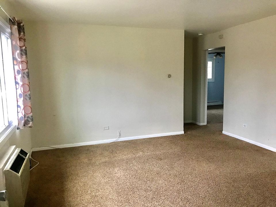 1st image of 276 Kathleen Dr APT D