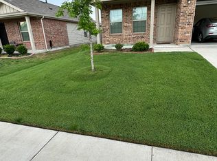 457 Falling Star Dr, Haslet, TX 76052