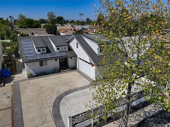 3rd image of 10009 Whitaker Ave