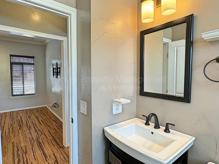 5680 W 9th Ave — Photo 17