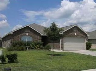 207 Bandera Woods Blvd, Elgin, TX 78621