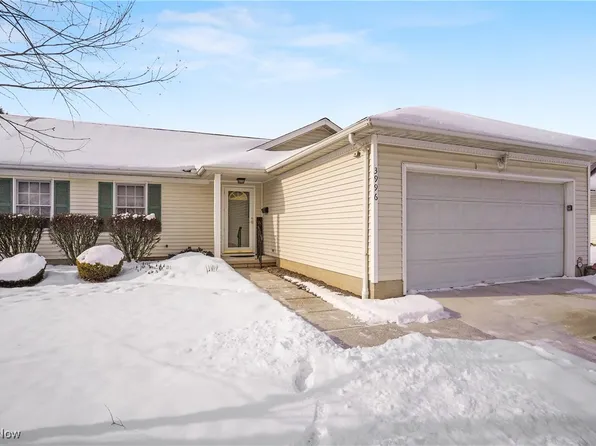 3996 Kelly Ln, Medina, OH 44256