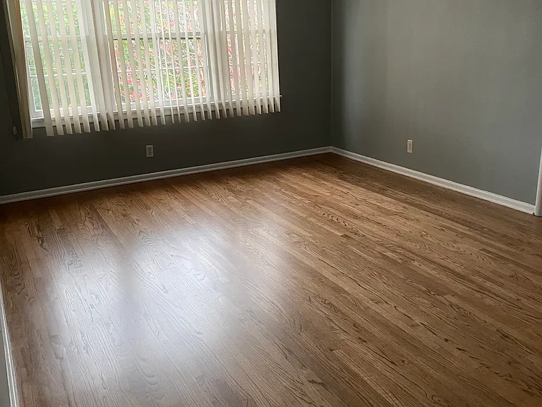 4424 Clinton St #2 — Photo 15