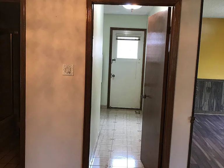 850 Chippenham Dr — Photo 9