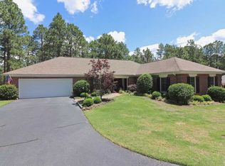 27 Ashley Cir #27, Southern Pines, NC 28387