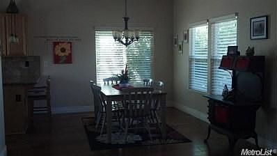 5th image of 840 Boyd Dr