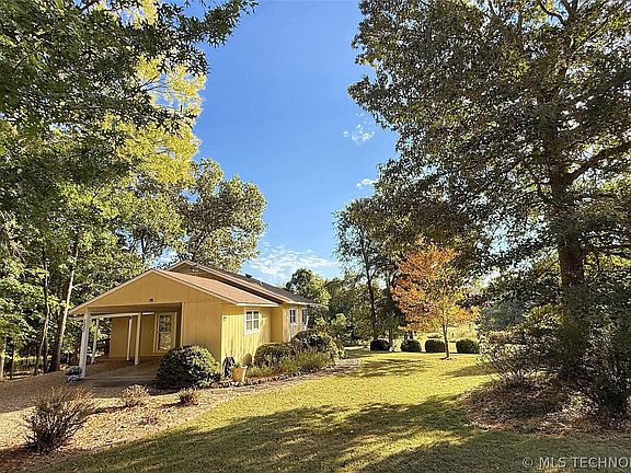 3rd image of 202 Alder Way