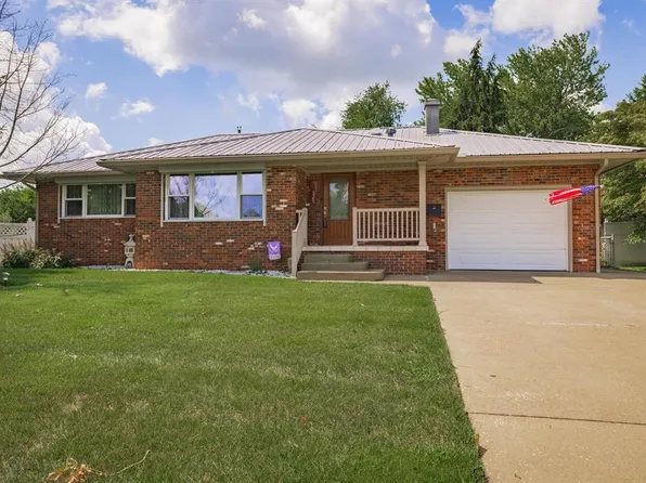 820 Parkway Dr S, Owensboro, KY 42303
