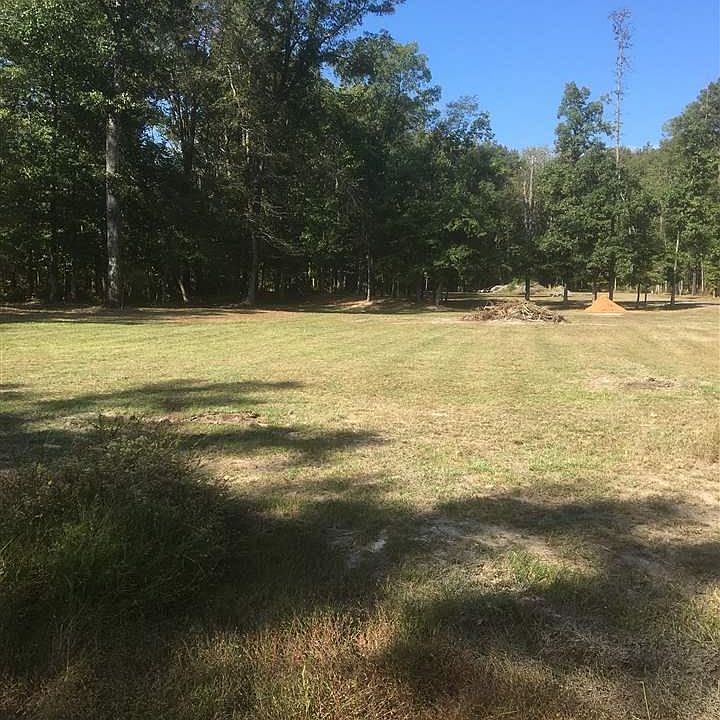 2nd image of 244 Williamsburg Cv