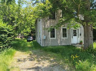21 White Rock Rd, Westerly, RI 02891