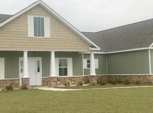 111 Halls Creek Ln, Dothan, AL 36301