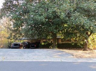 5368 Warrington Pl, College Park, GA