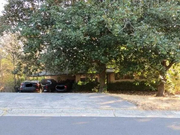 5368 Warrington Pl, College Park, GA 30349