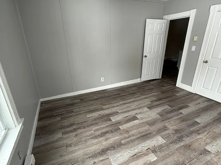 207 Pine St #2 — Photo 17
