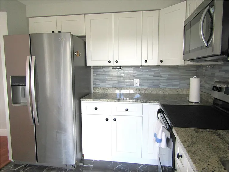 2405 Crispin Ct #E-1 — Photo 10
