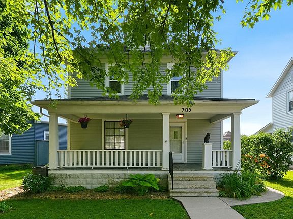 3rd image of 705 Drover St