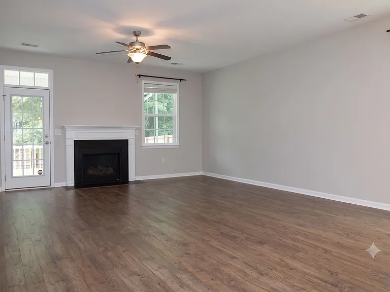 483 Foxbank Plantation Blvd — Photo 7