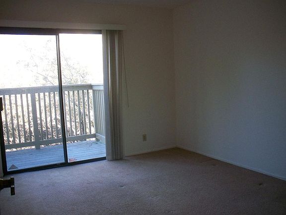 4th image of 3750 Via Verdi #3750