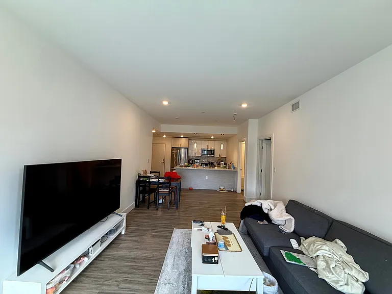 386 Market St #304 — Photo 7