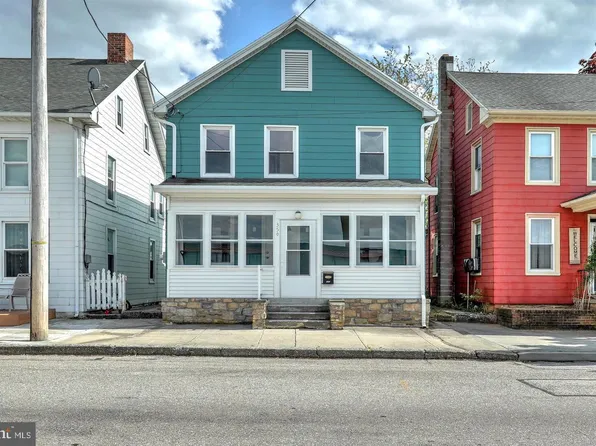 350 Maple Ave, Hanover, PA 17331