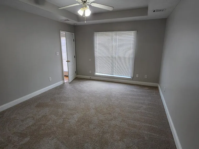 803 Landing Dr — Photo 8