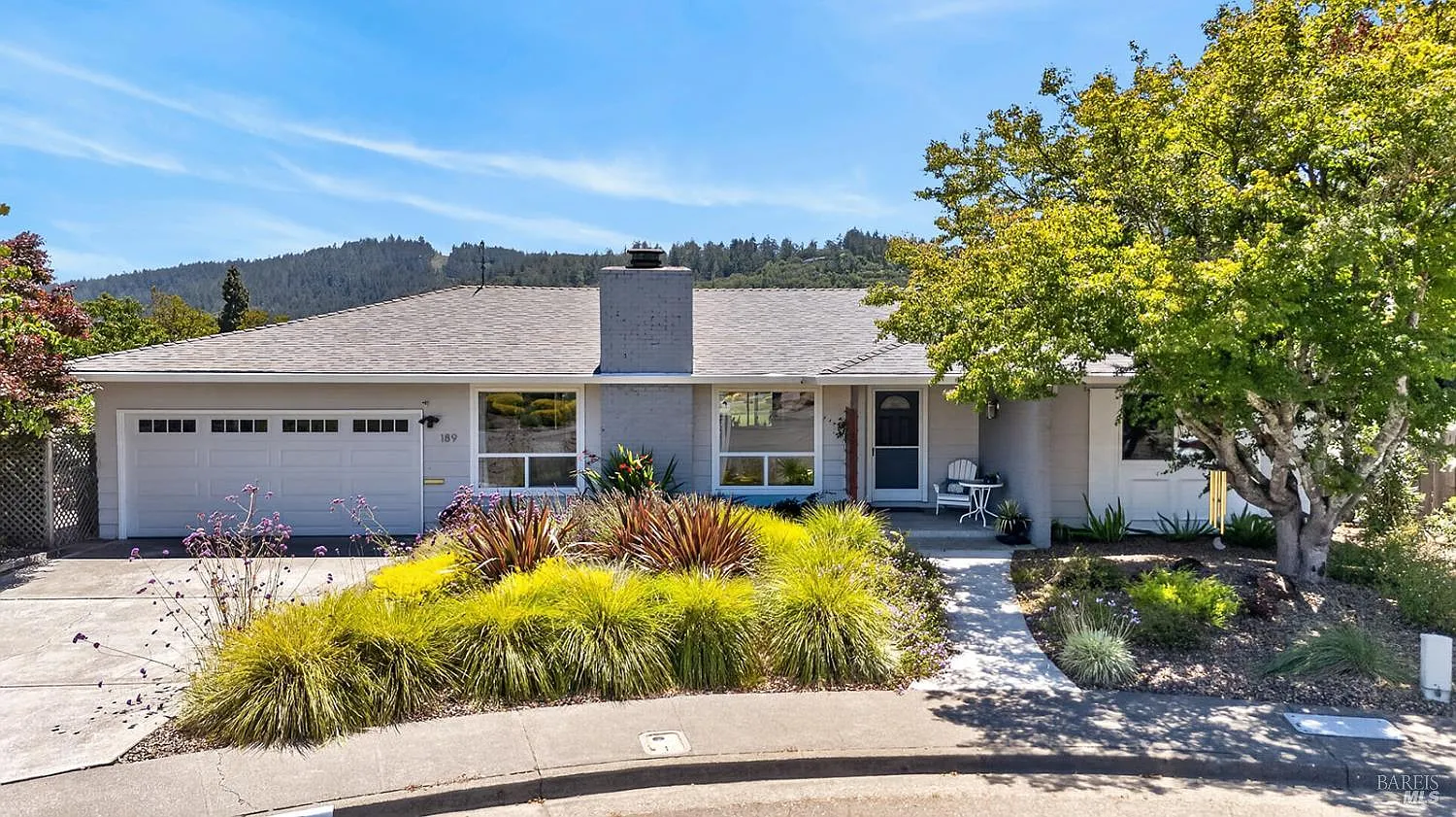 189 Oak Shadow Drive - Photo 2