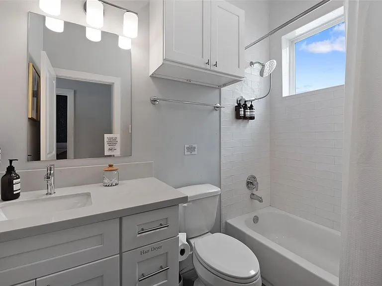 3365 Daphne St — Photo 25